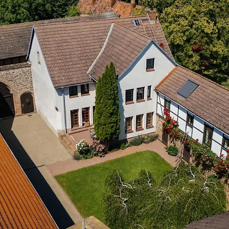 Βίλα Traumhaftes Anwesen Mit Gutshaus Und Nebenhaus Gutenswegen