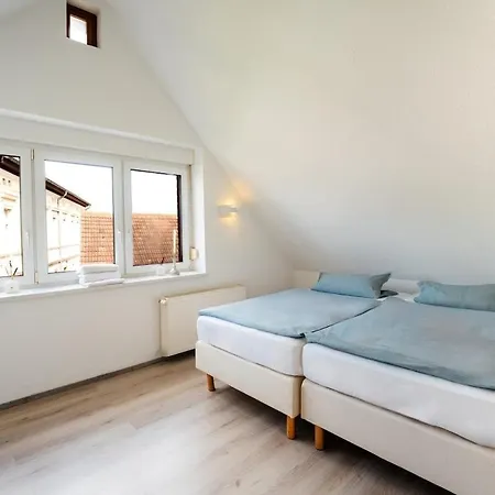 Βίλα Traumhaftes Anwesen Mit Gutshaus Und Nebenhaus Gutenswegen